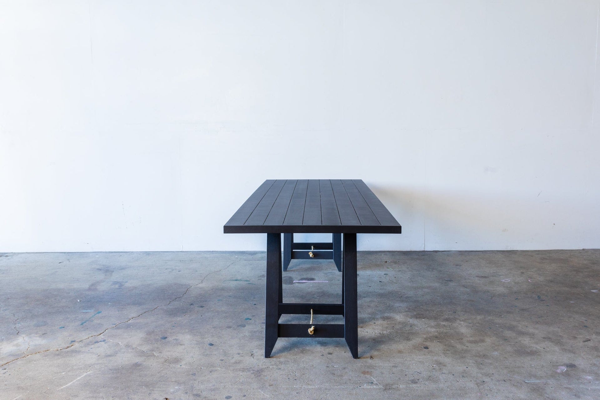 BLACK CAVIAR Trestle Table